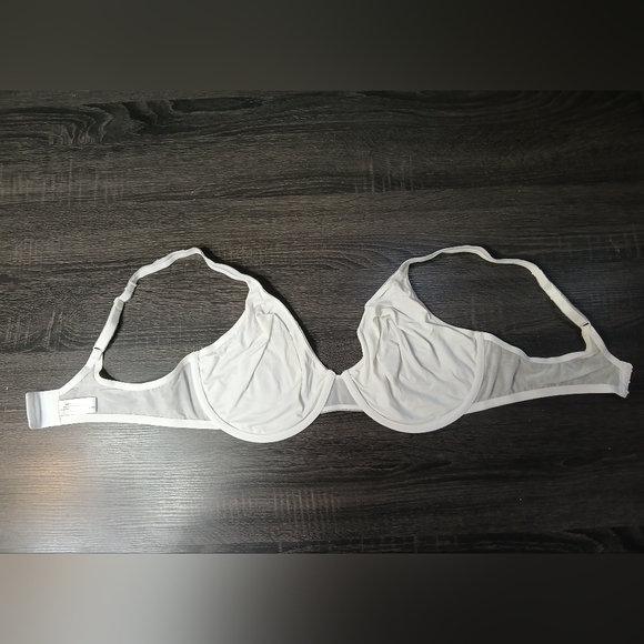 Liz Claiborne Semi Sheer & Lace Underwire Bra 40DD - Picture 10 of 16